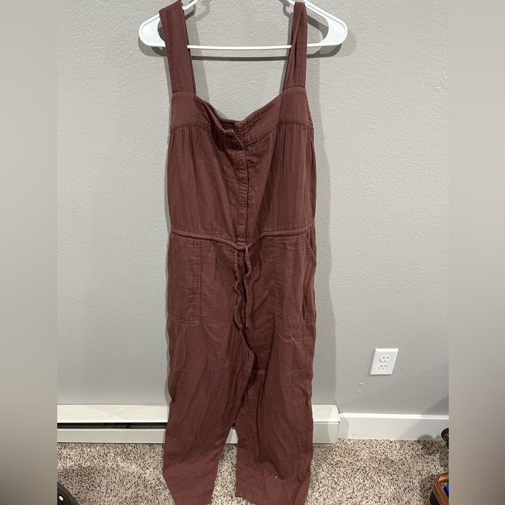 Maroon Sleeveless Jumpsuit